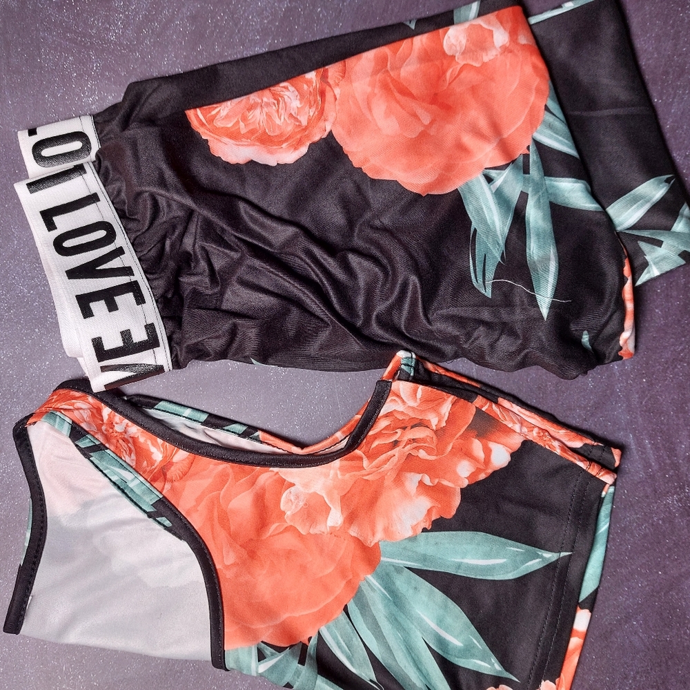 Work out set (New never worn)